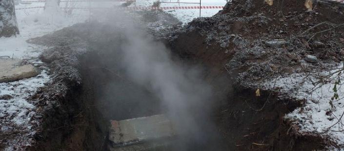 Тепло и воду отключат в нескольких домах Череповца 2 декабря