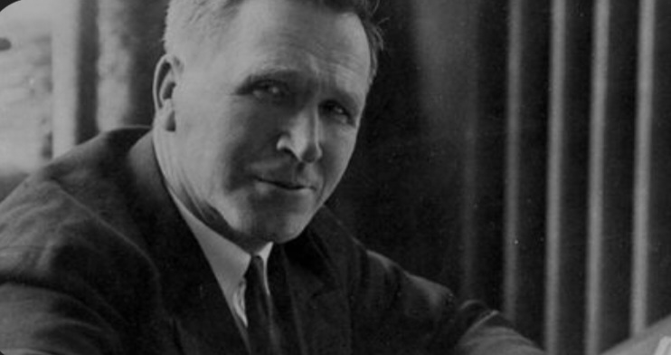 Композиция «Сталин и Бардин» может появиться в Череповце