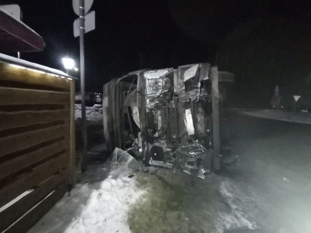 photo_2025-02-23_23-48-54.jpg photo_2025-02-23_23-48-54.jpg