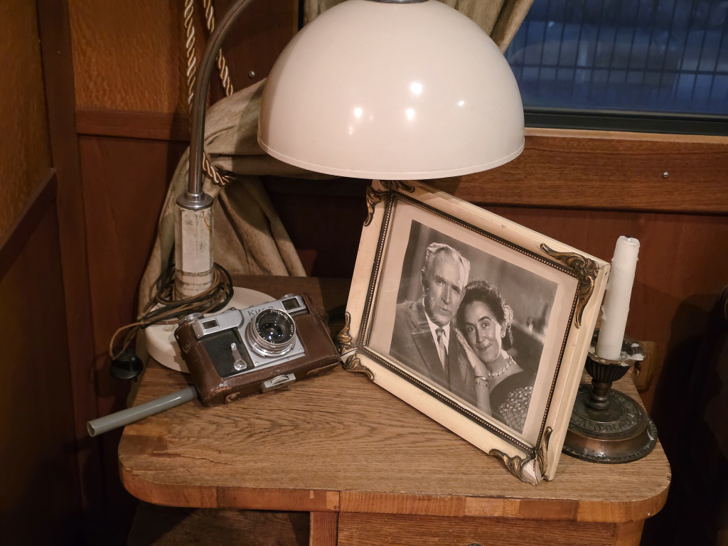 _фотография Бардин жена.jpg