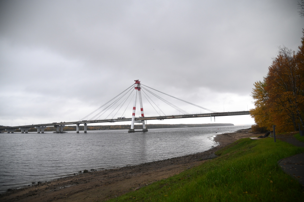 Вода в Шексне (1).JPG