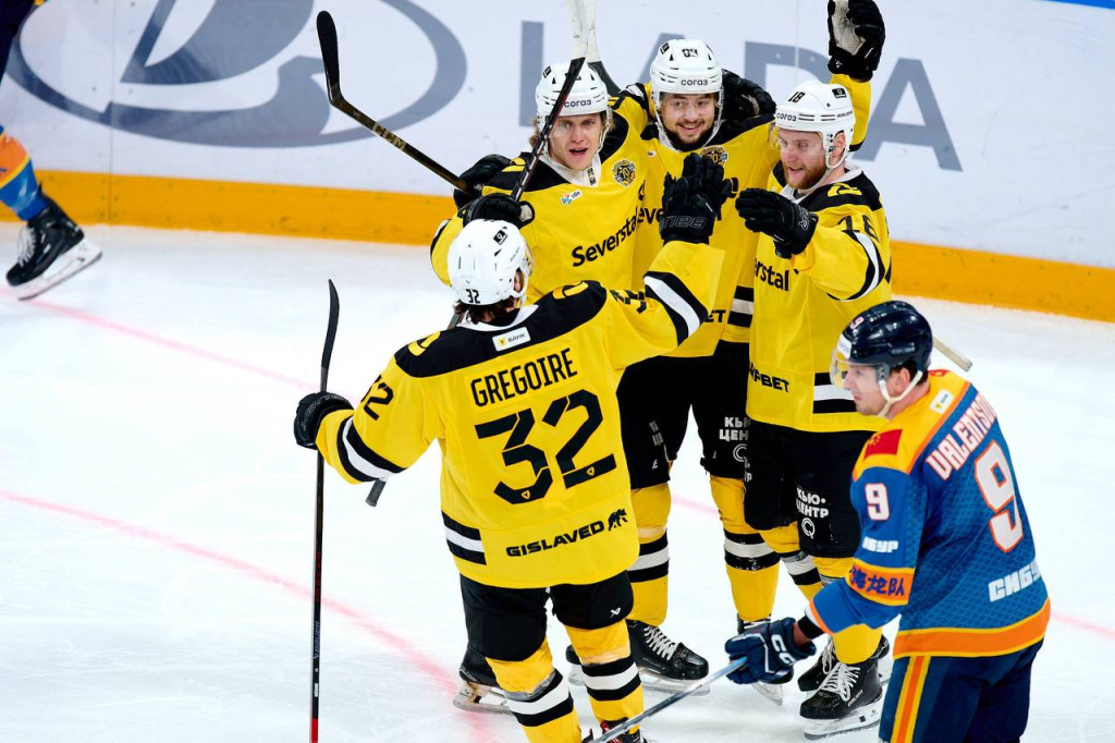 «Северсталь» после трех поражений подряд одержала победу над «Шанхайскими Драконами»