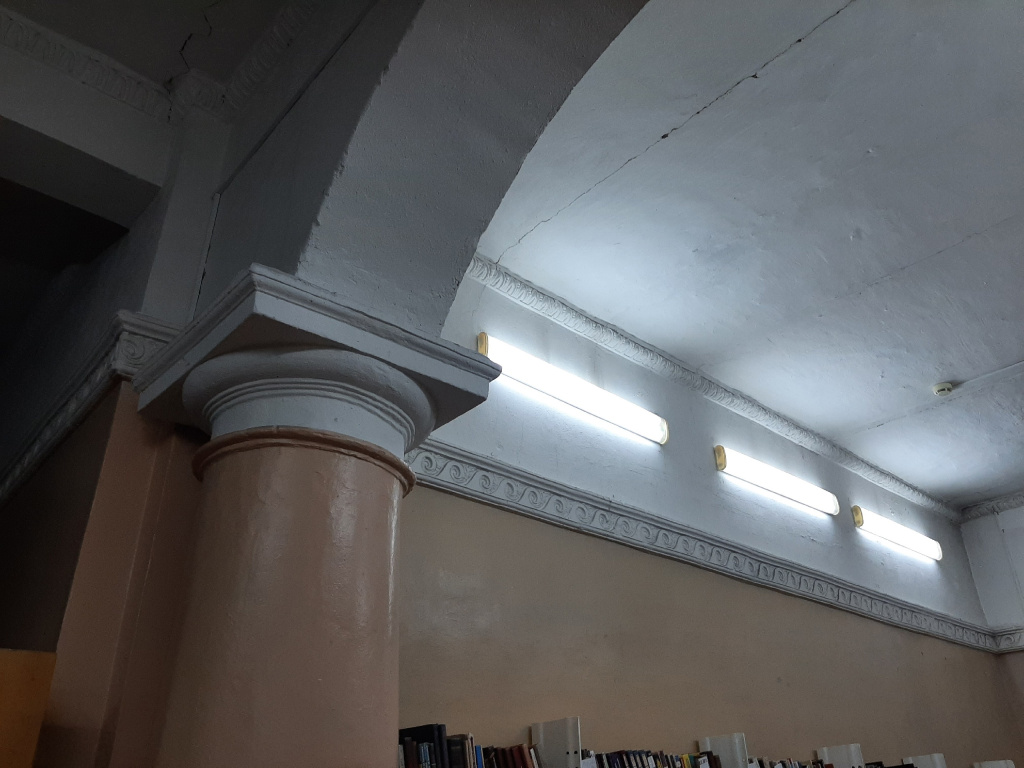 колонны.jpg колонны.jpg