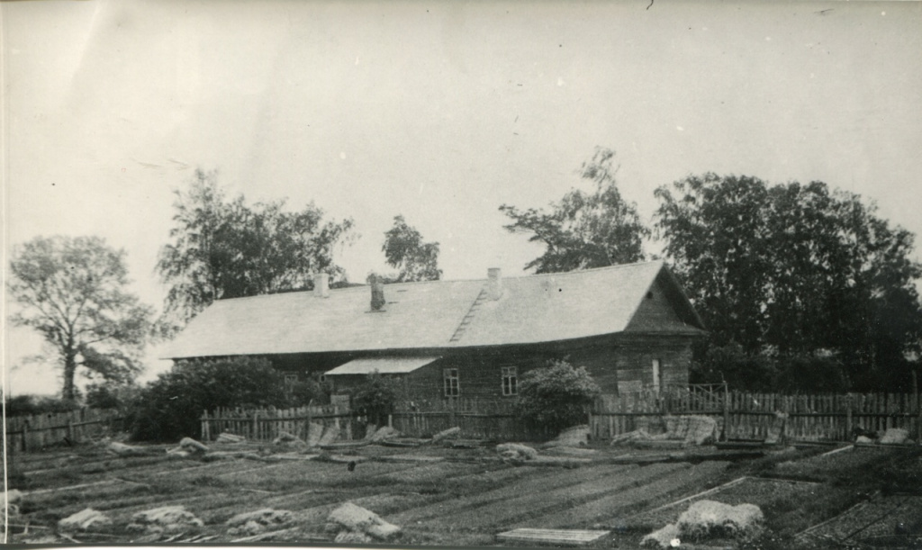 1 Людская изба 10-е годы.jpg