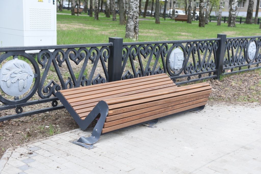 скамейка Привокзальный.JPG