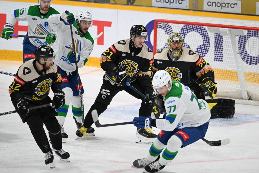 хоккей салават юлаев фото vk.comСЛЭШhcseverstal.jpg