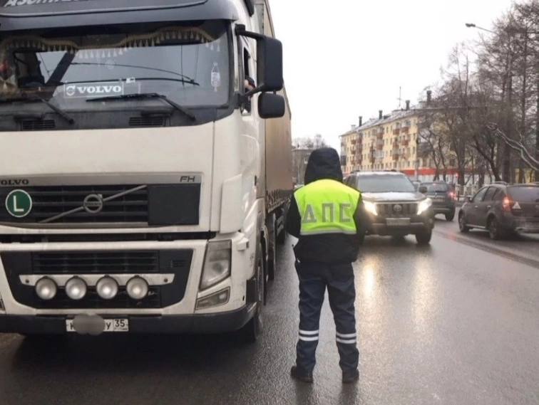 Вологда фура.jpg Вологда фура.jpg