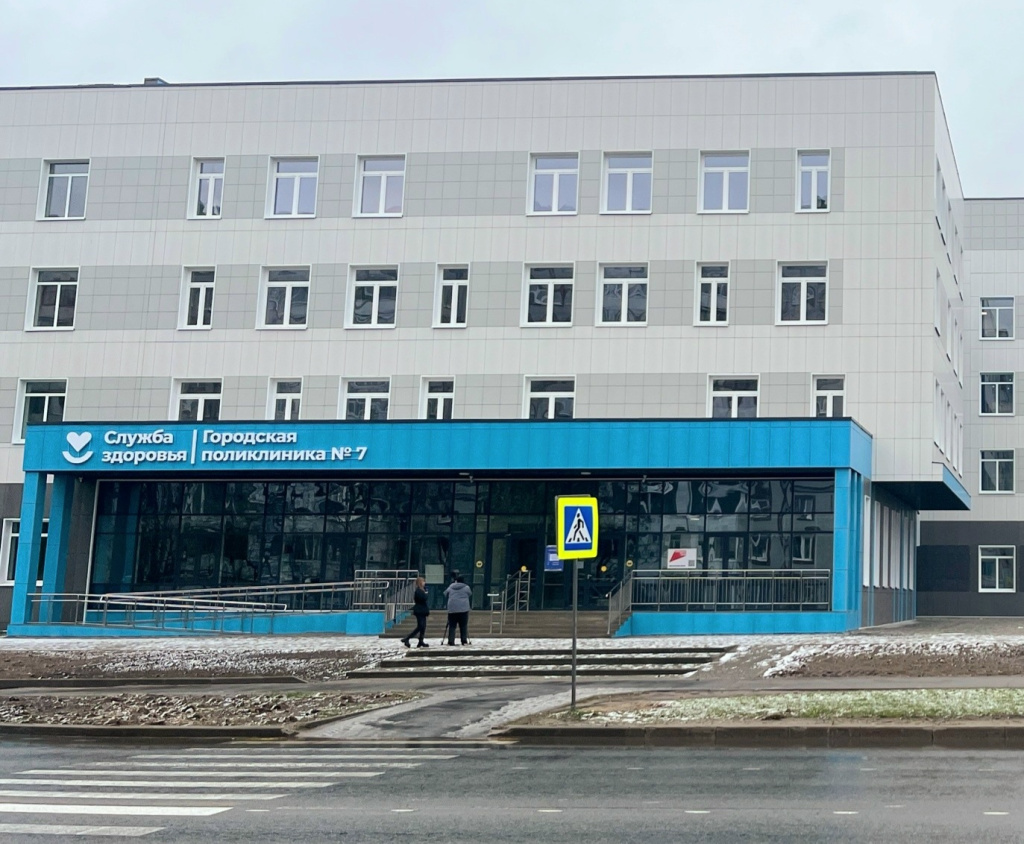 ypyicqv590szrjry015m7z8w0371giix.jpg