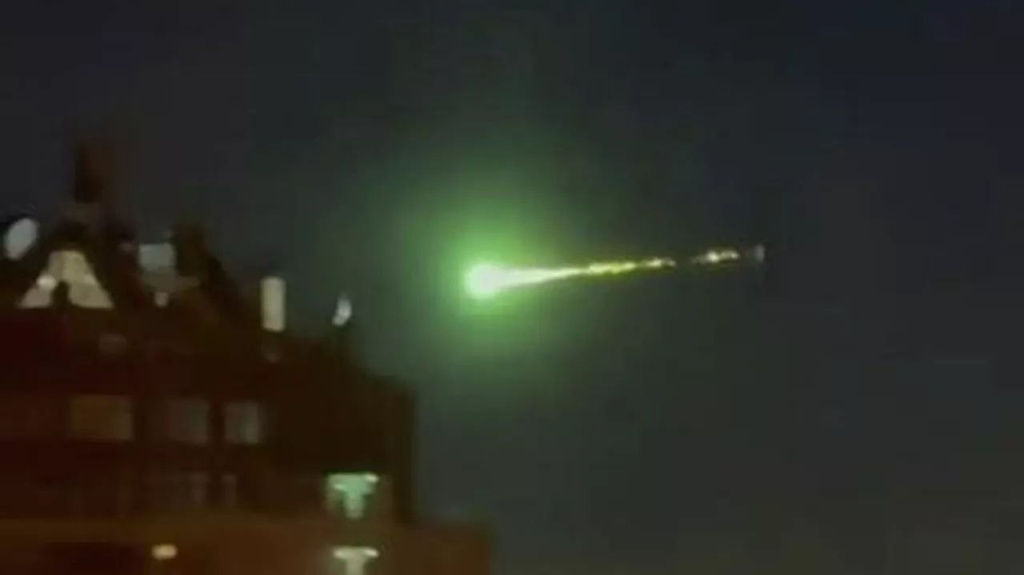 метеорит полет.jpg