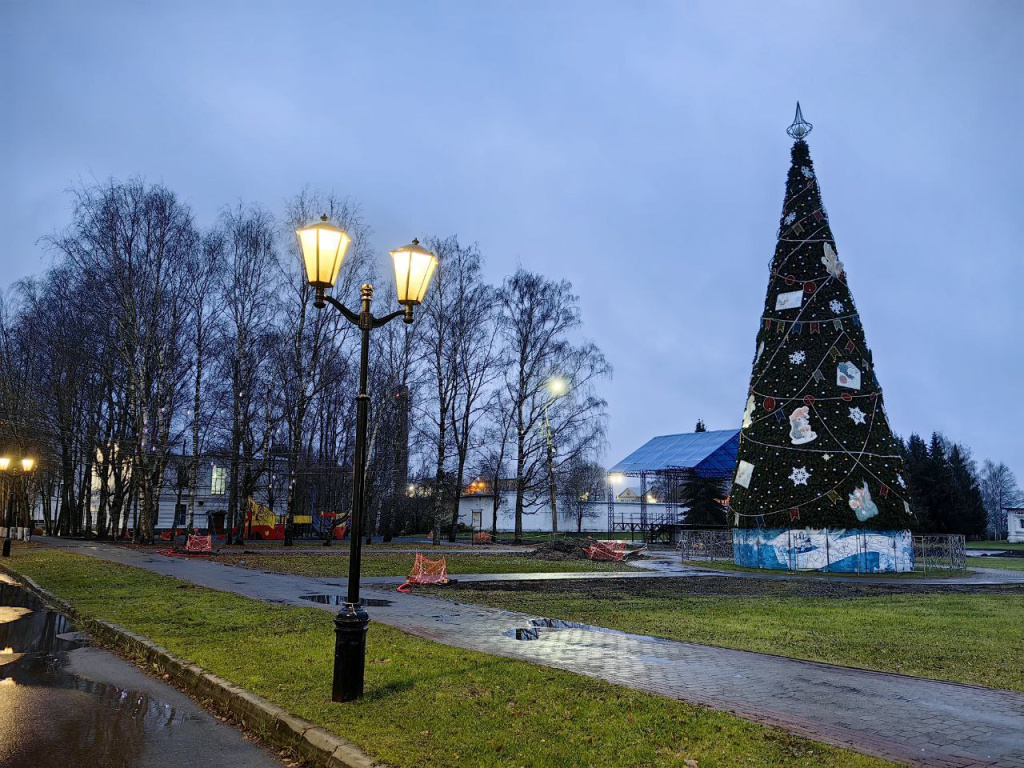 Великий Устюг елка.jpg